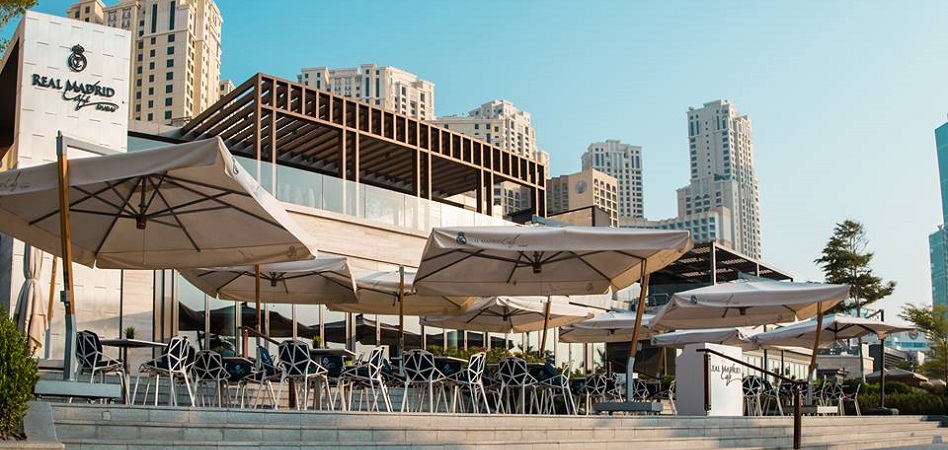 El Real Madrid abrió en Dubái su primera cafetería temática